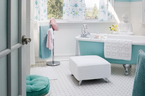 Стилизованный интерьер ванной комнаты картинка